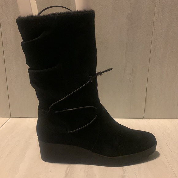 H by Halston Women's Black Leather Comfy Helled Boots Size 10M - Picture 7 of 12